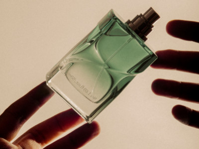 What equivalence perfumes last longer?